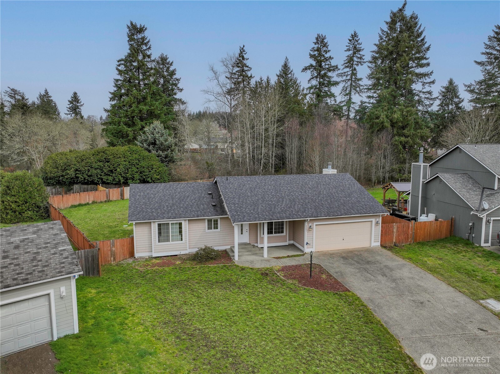8201 295th St S , Roy, WA 98580