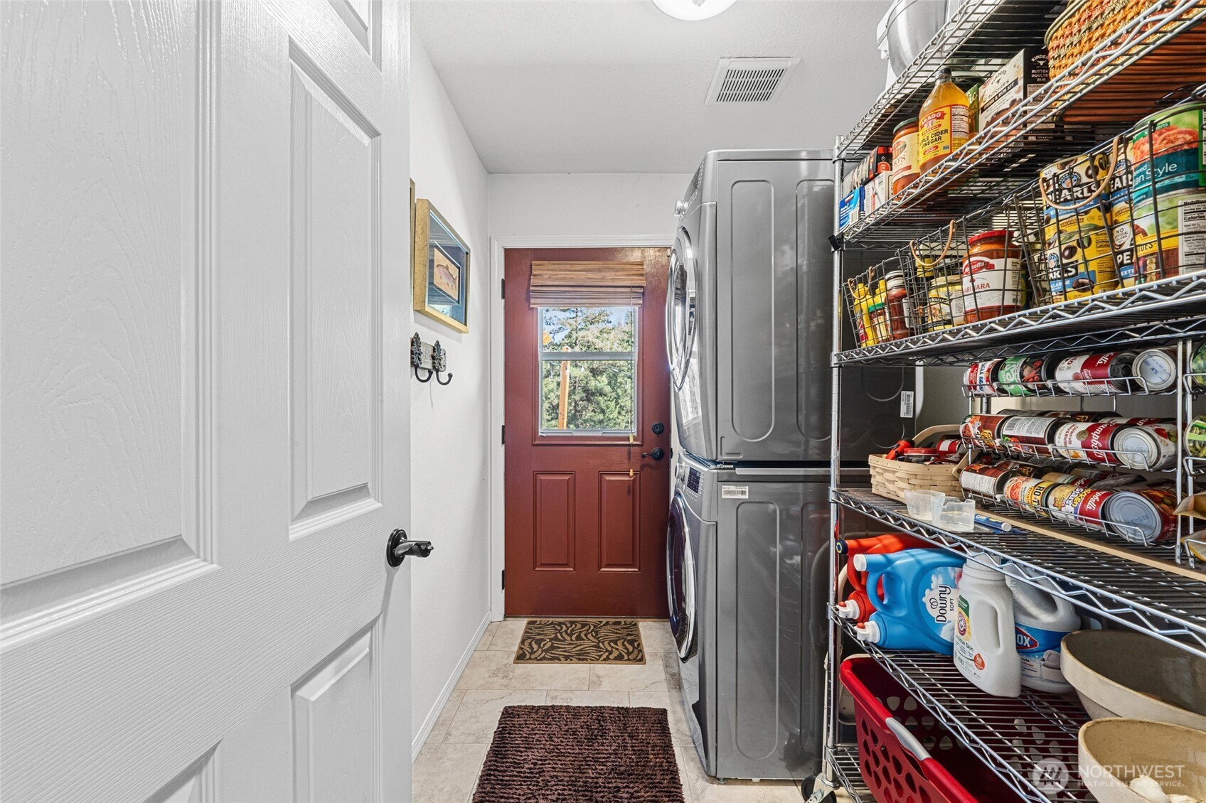 31297 Dodd Creek Lane E, Davenport, WA 99122