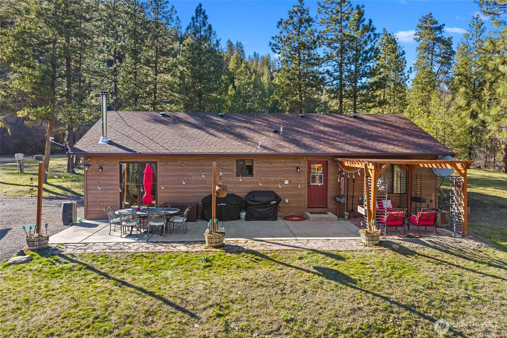 31297 Dodd Creek Lane E, Davenport, WA 99122