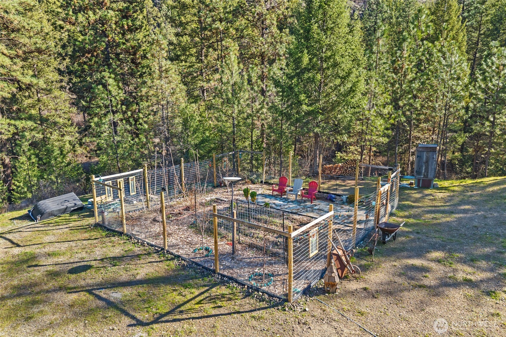 31297 Dodd Creek Lane E, Davenport, WA 99122