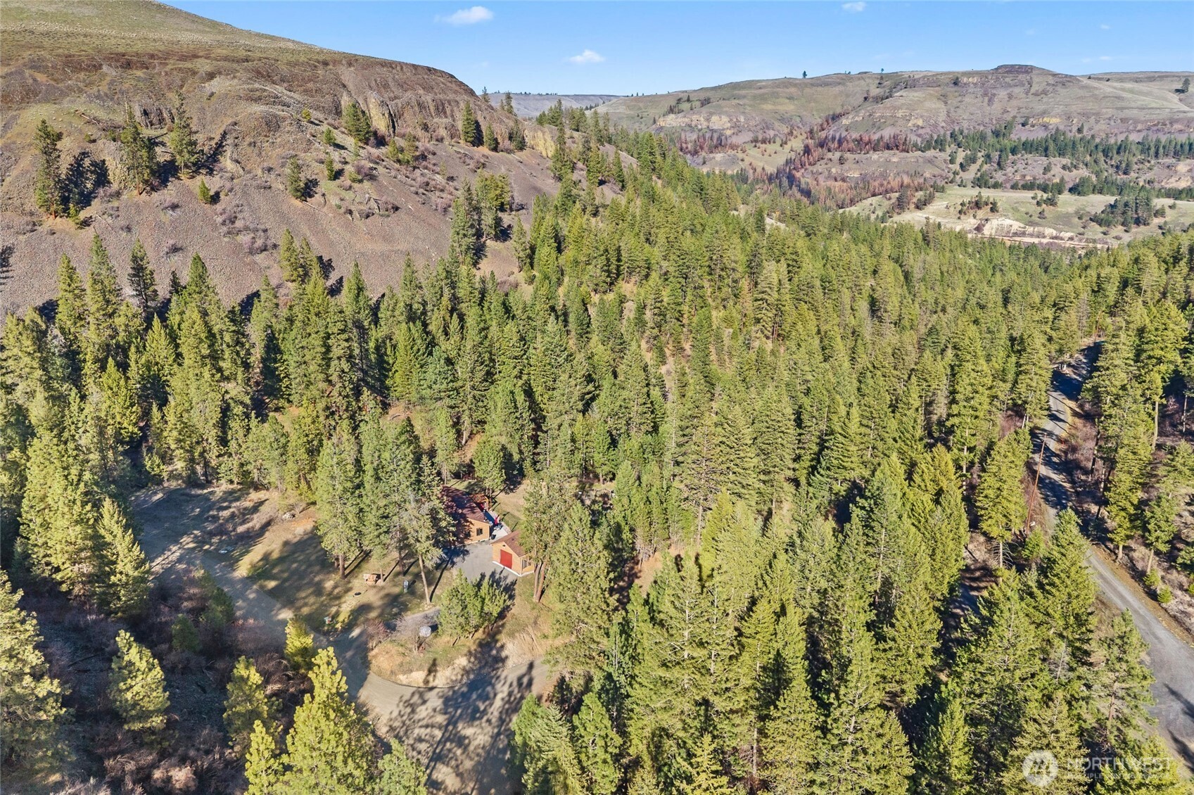 31297 Dodd Creek Lane E, Davenport, WA 99122