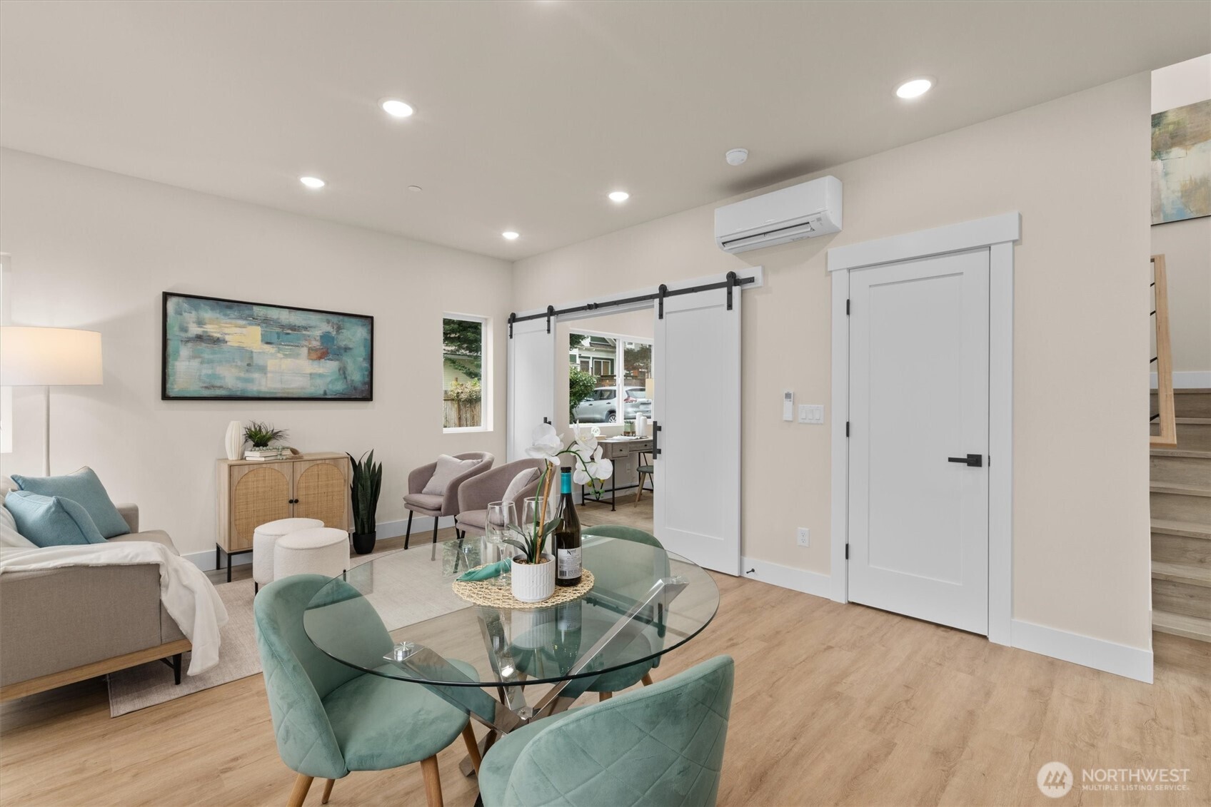 1409 Martin Luther King Jr Way , Seattle, WA 98122