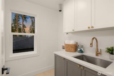 13728 NE 101st Street , Kirkland, WA 98033 - Photo 15