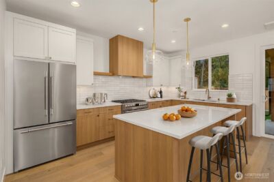13728 NE 101st Street , Kirkland, WA 98033 - Photo 3