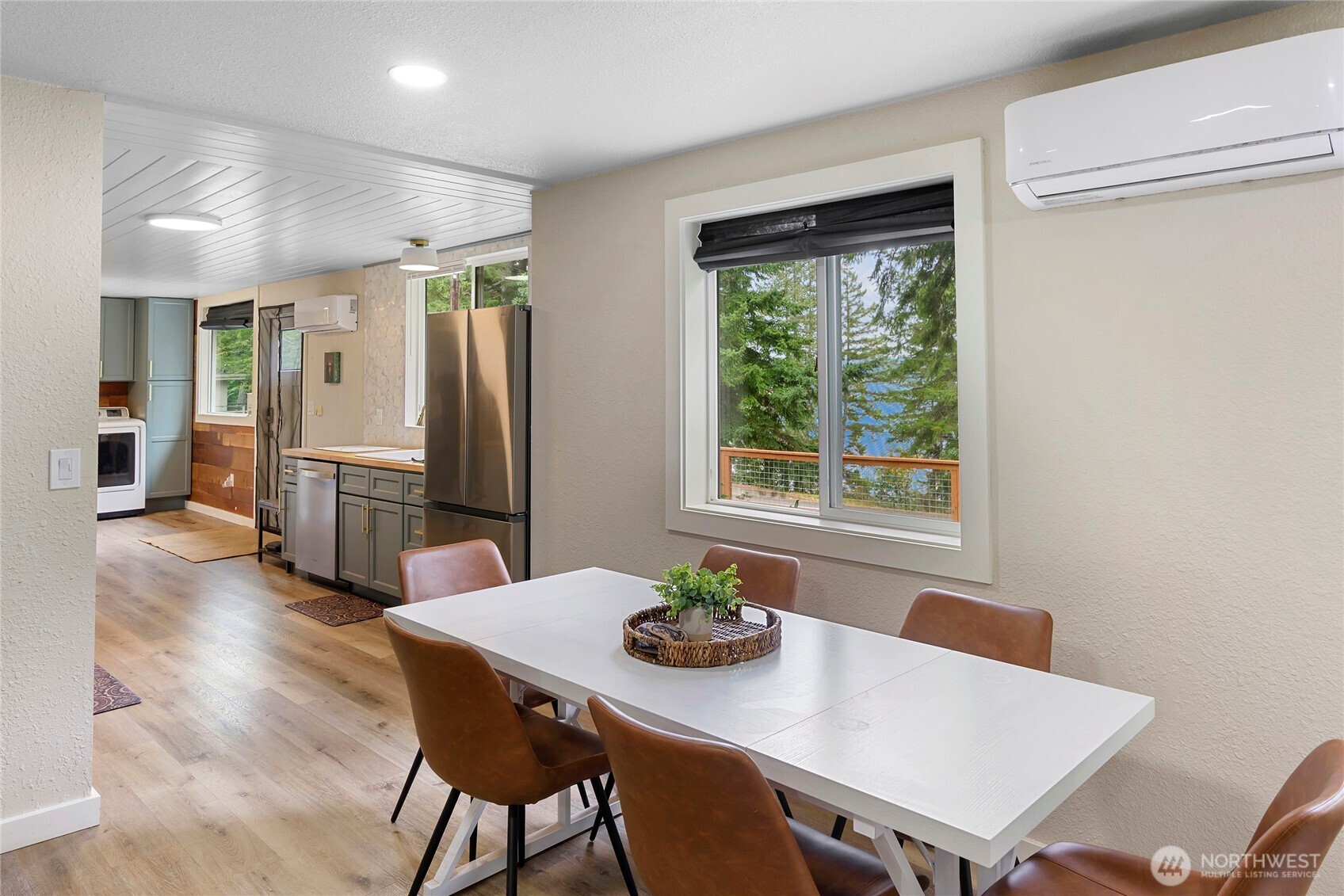 304314 Highway 101 , Brinnon, WA 98320