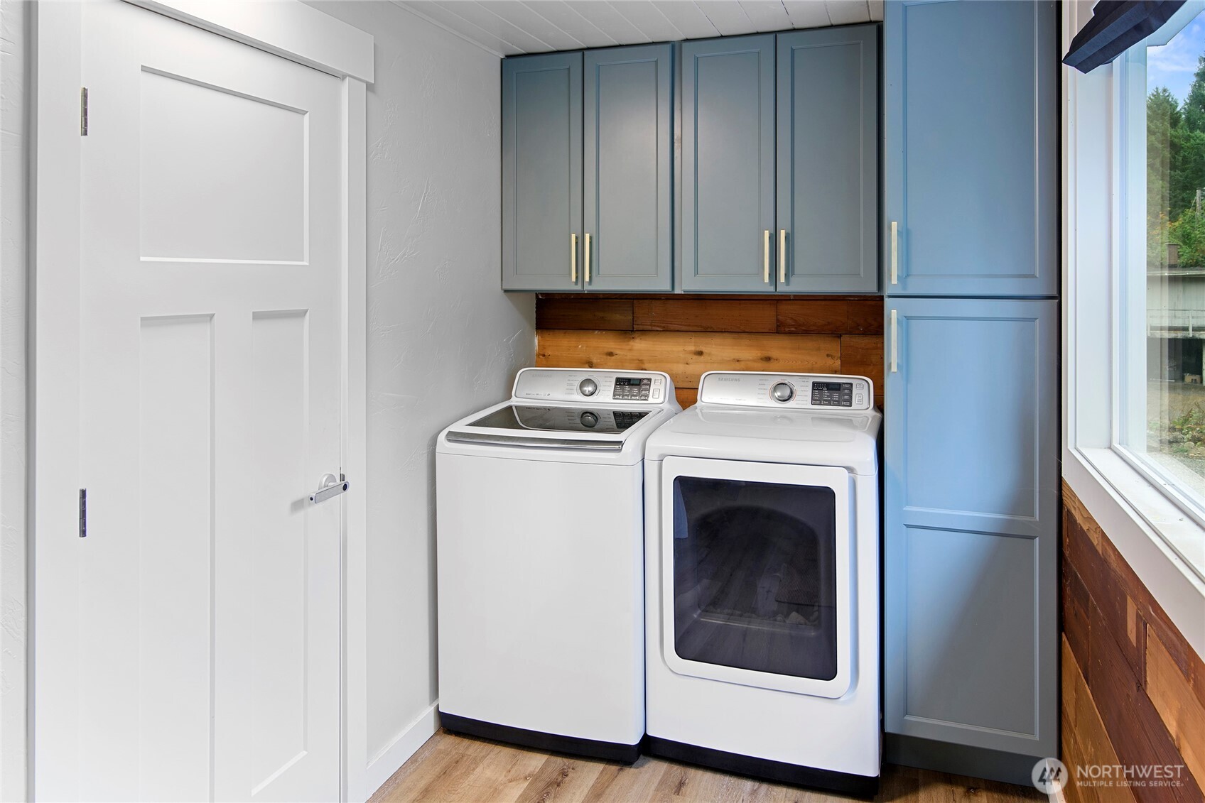 304314 Highway 101 , Brinnon, WA 98320