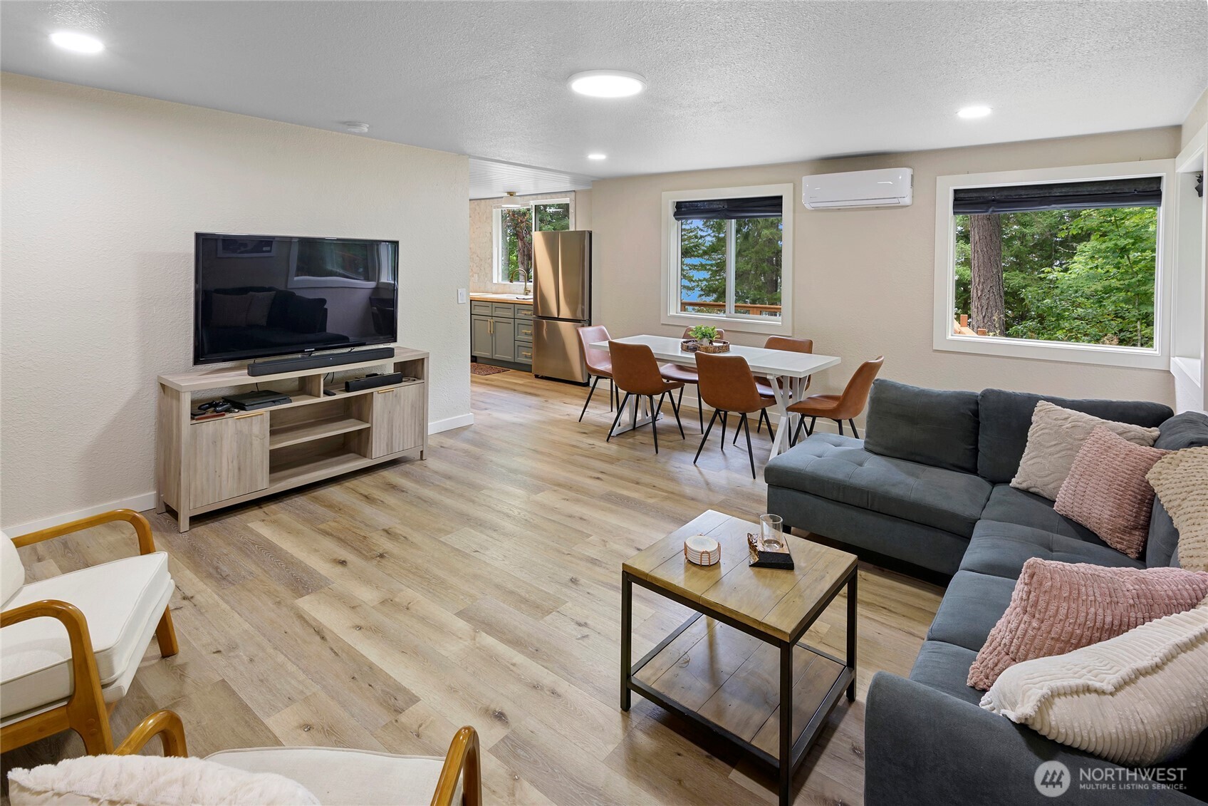 304314 Highway 101 , Brinnon, WA 98320