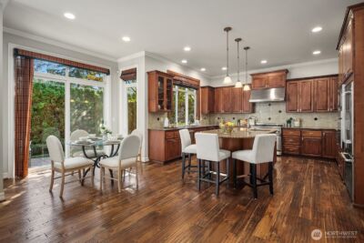 2098 211th Place SE, Sammamish, WA 98075 - Photo 10