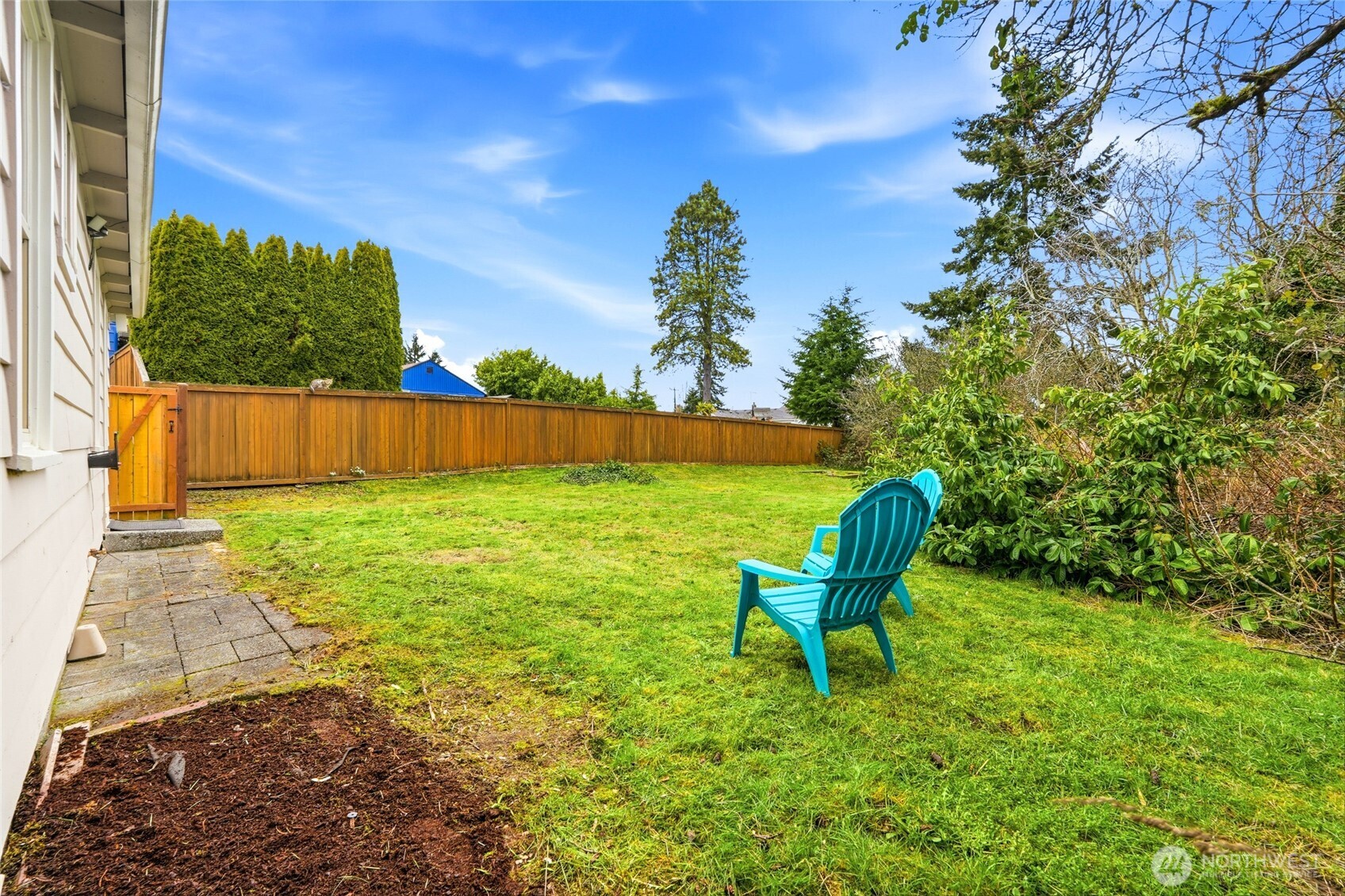 220 SW 137th St , Burien, WA 98166