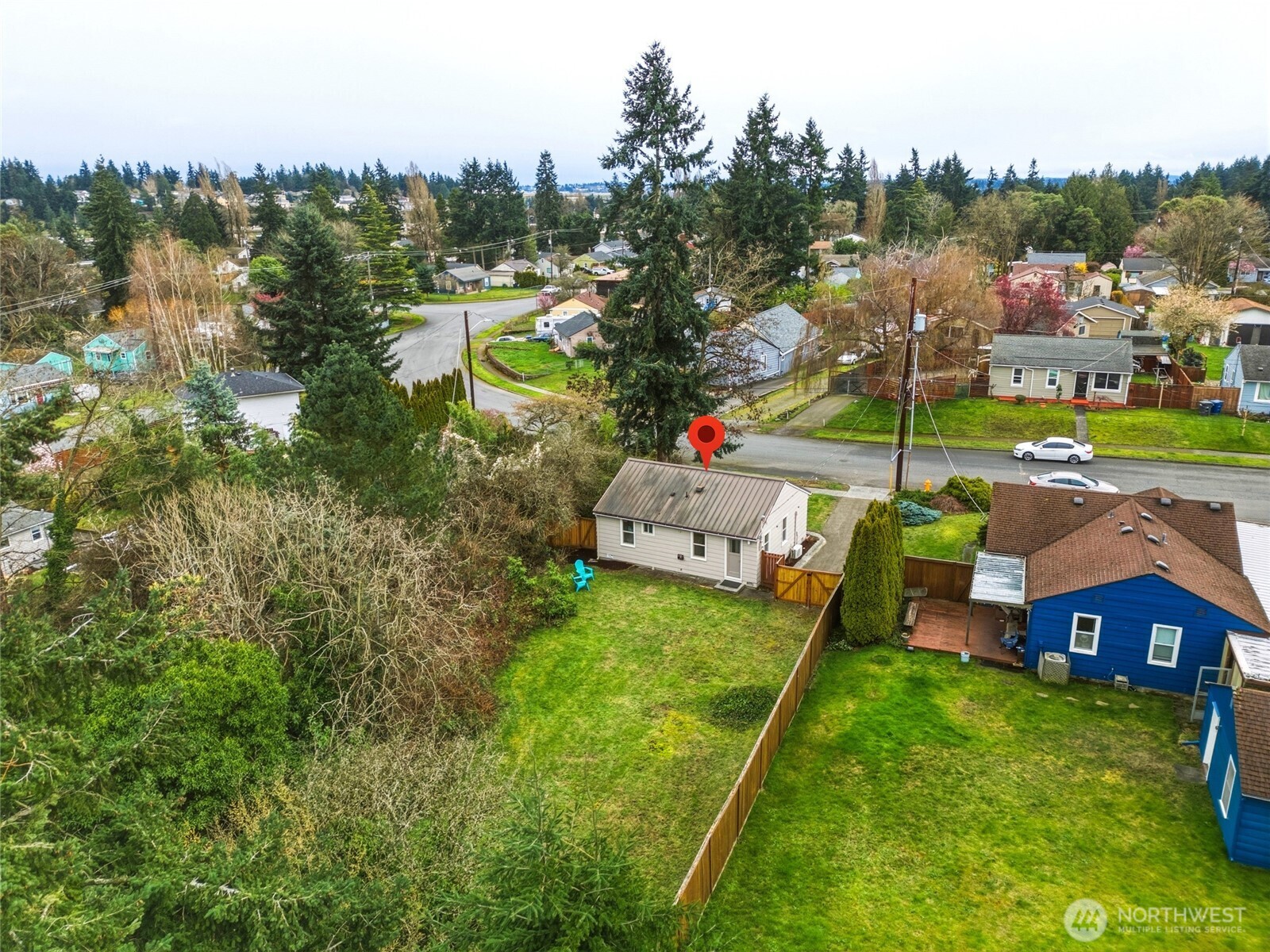 220 SW 137th St , Burien, WA 98166