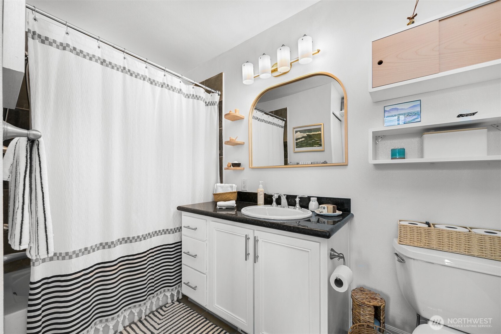 1310 10th #407, Bellingham, WA 98225