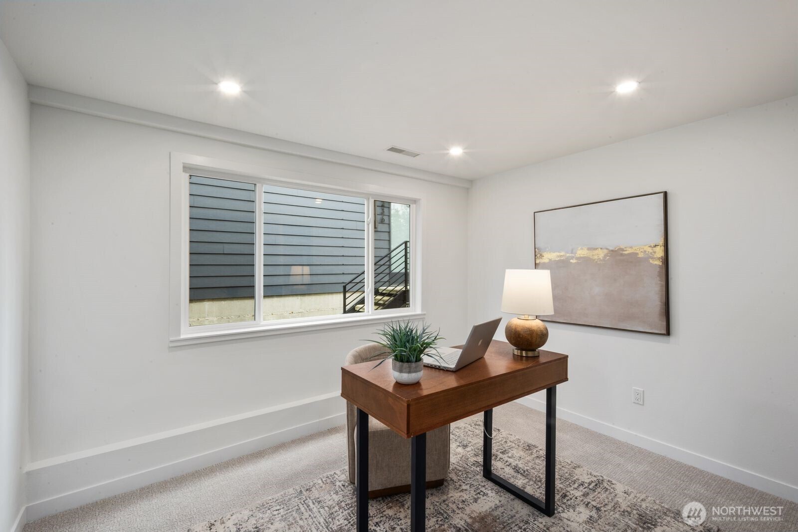 3232 26th Avenue W, Seattle, WA 98199