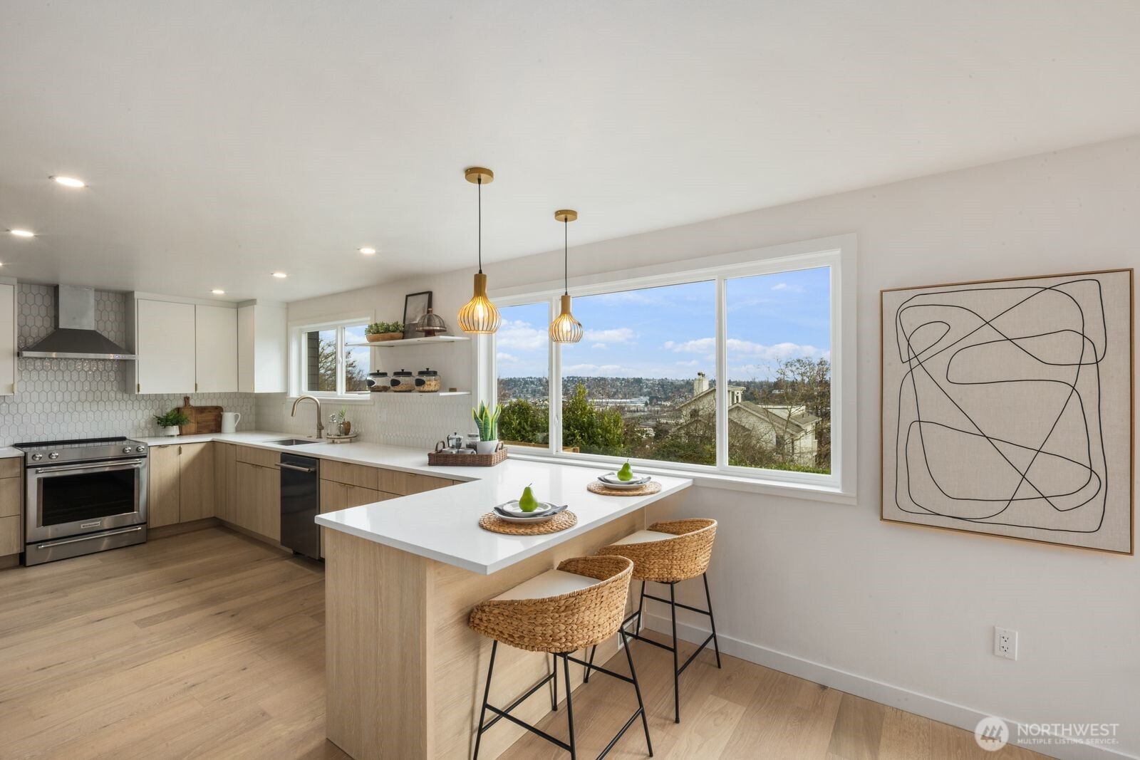 3232 26th Avenue W, Seattle, WA 98199