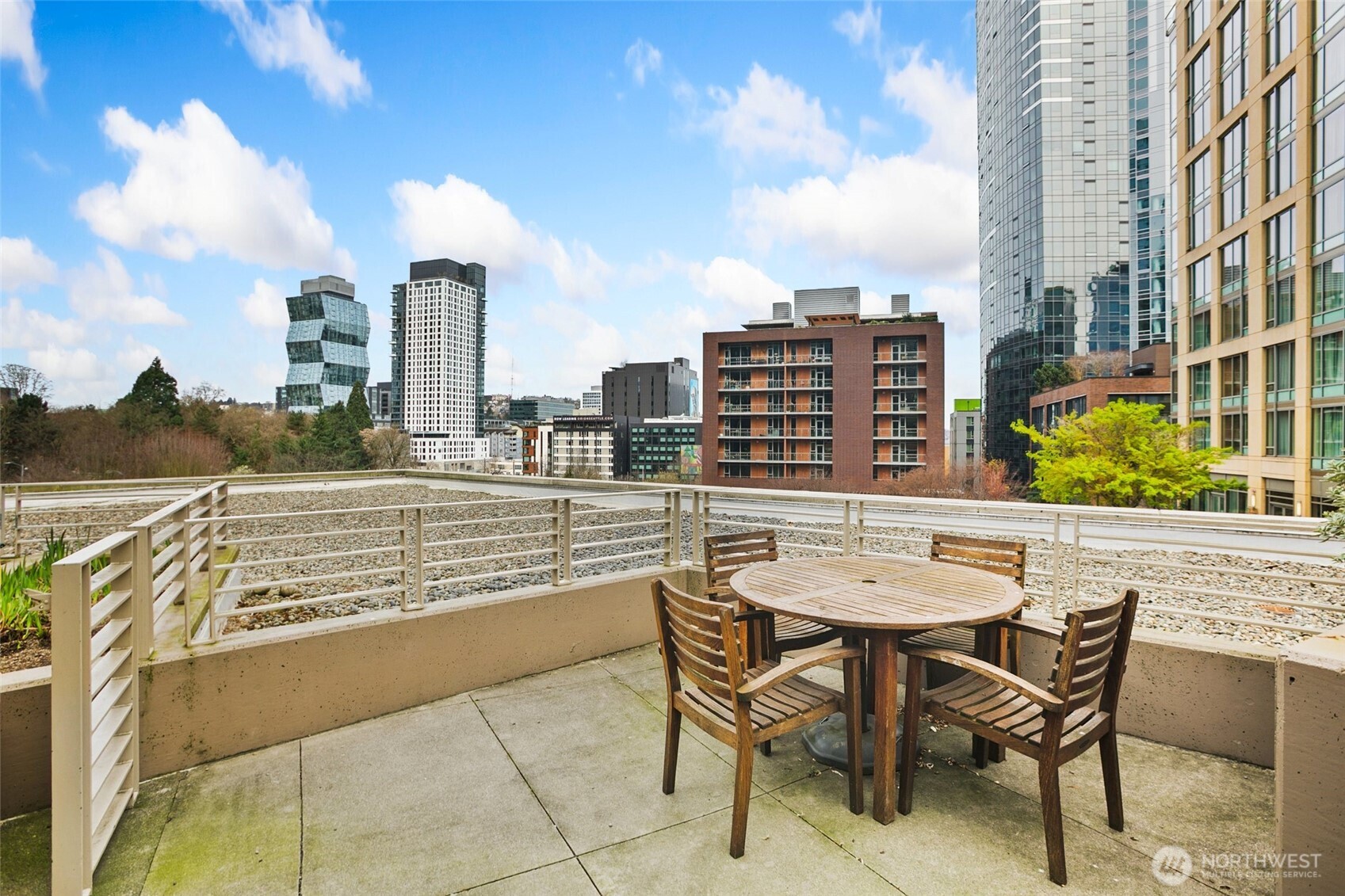 910 Lenora Street #903, Seattle, WA 98121