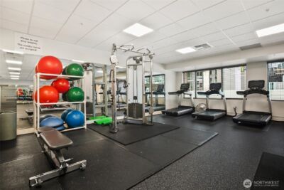 910 Lenora Street #903, Seattle, WA 98121 - Photo 31