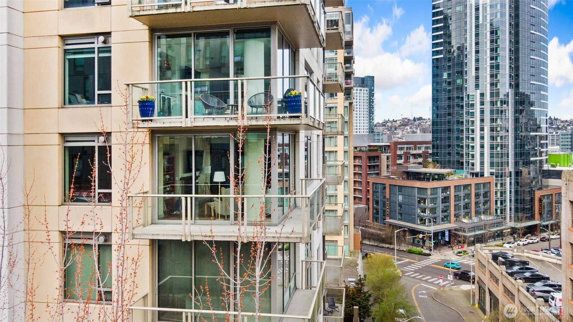 910 Lenora Street #903, Seattle, WA 98121