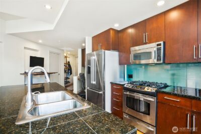 910 Lenora Street #903, Seattle, WA 98121 - Photo 6