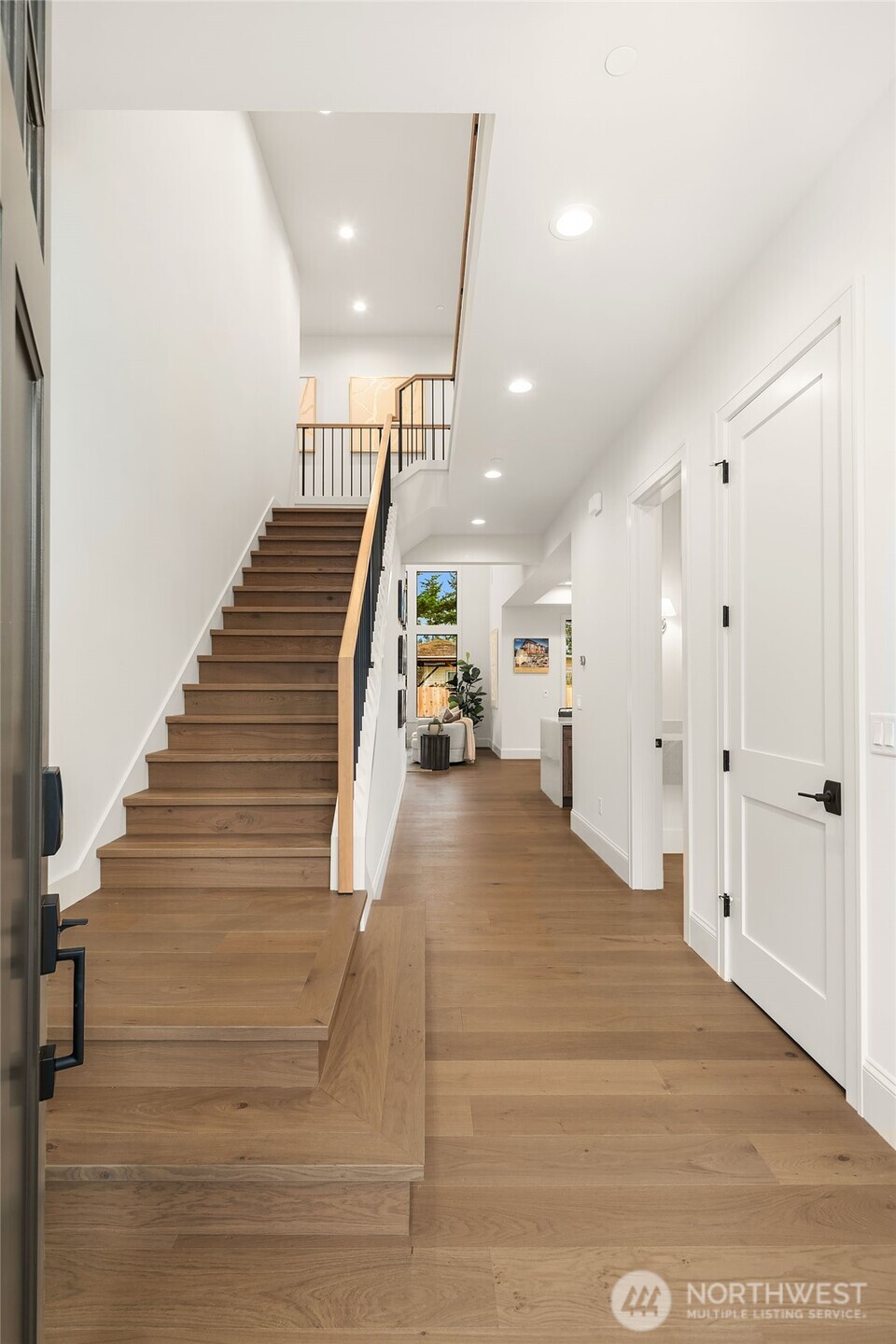 1212 169th Place NE, Bellevue, WA 98008