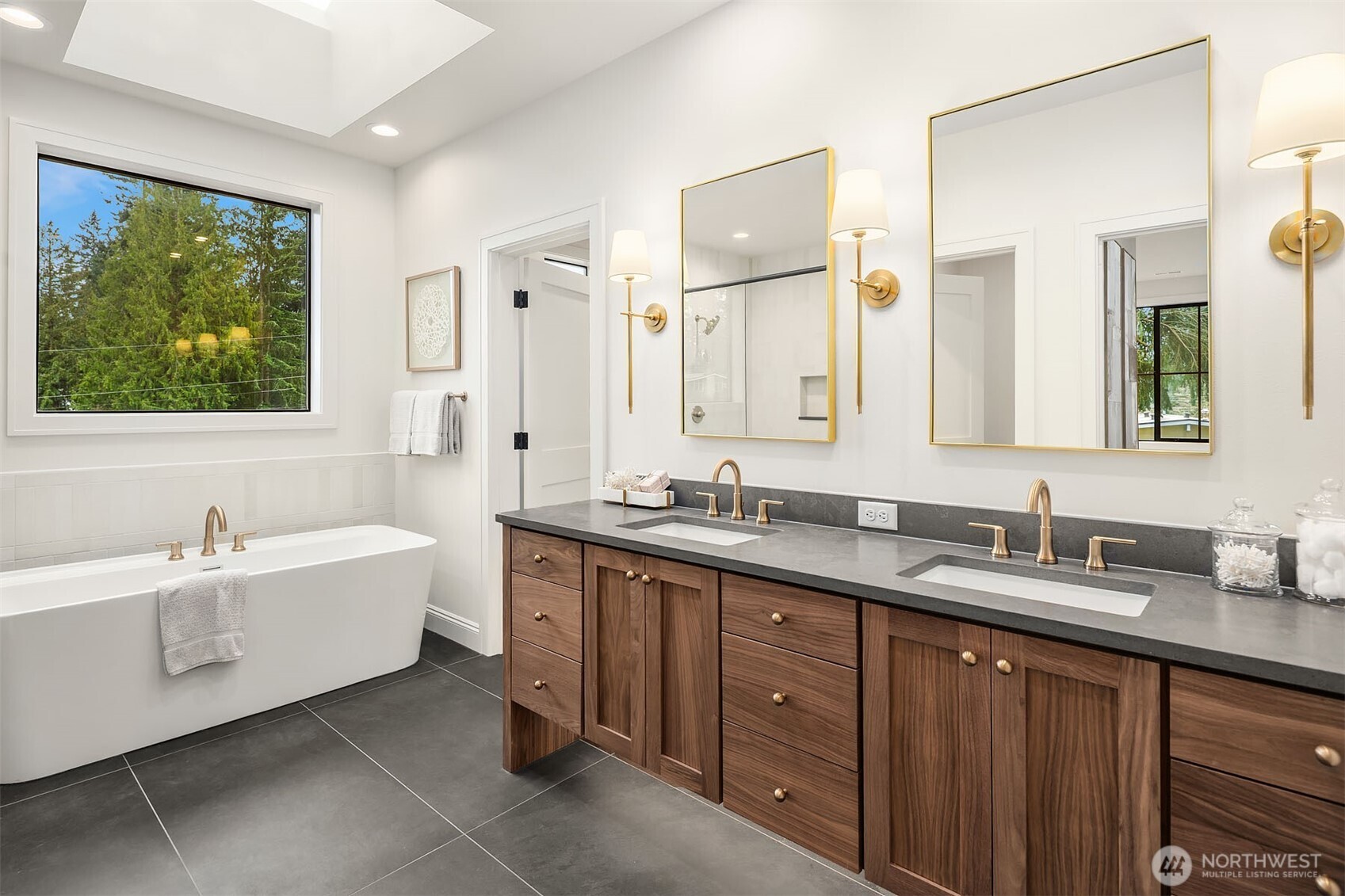 1212 169th Place NE, Bellevue, WA 98008