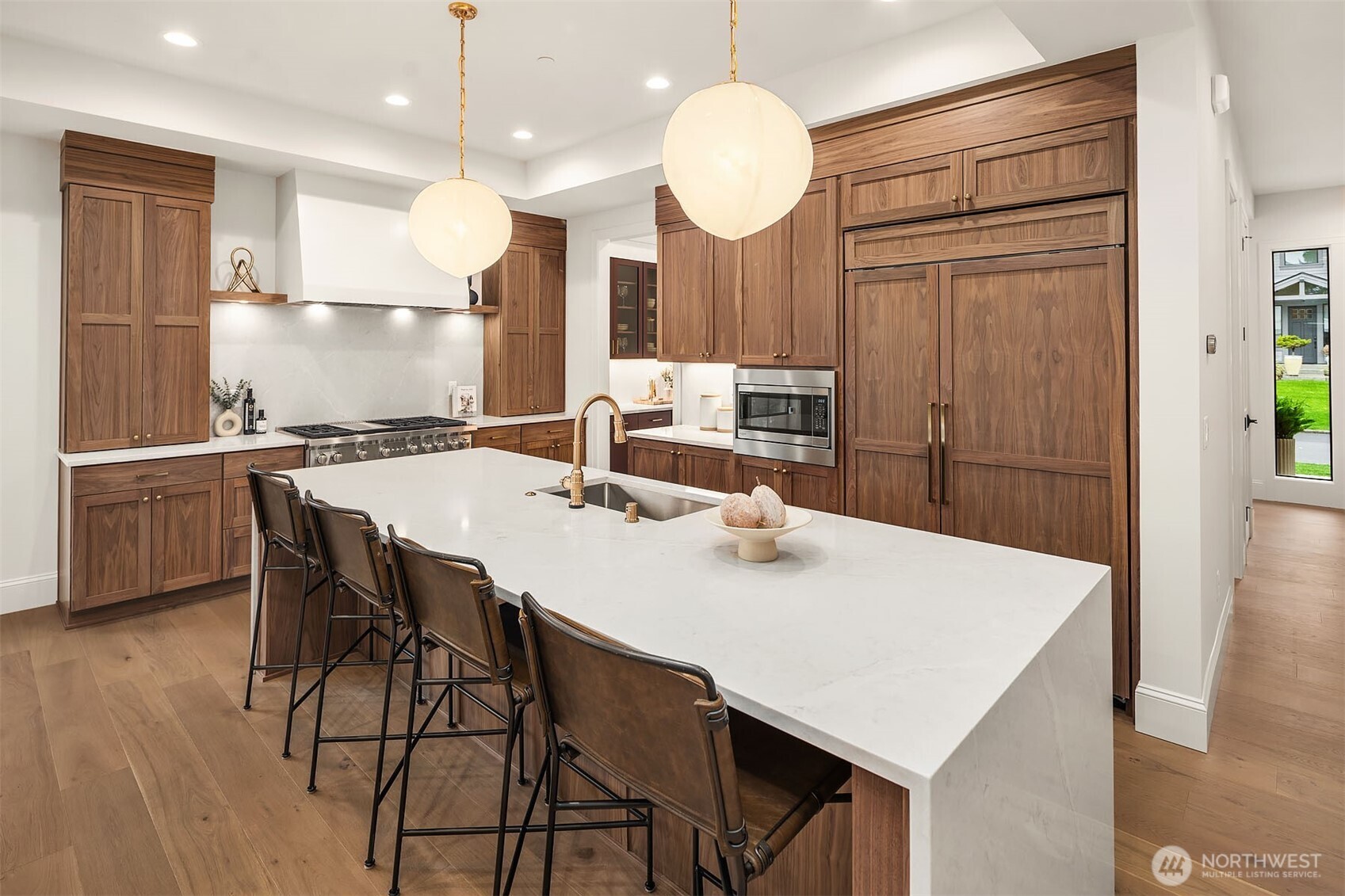 1212 169th Place NE, Bellevue, WA 98008