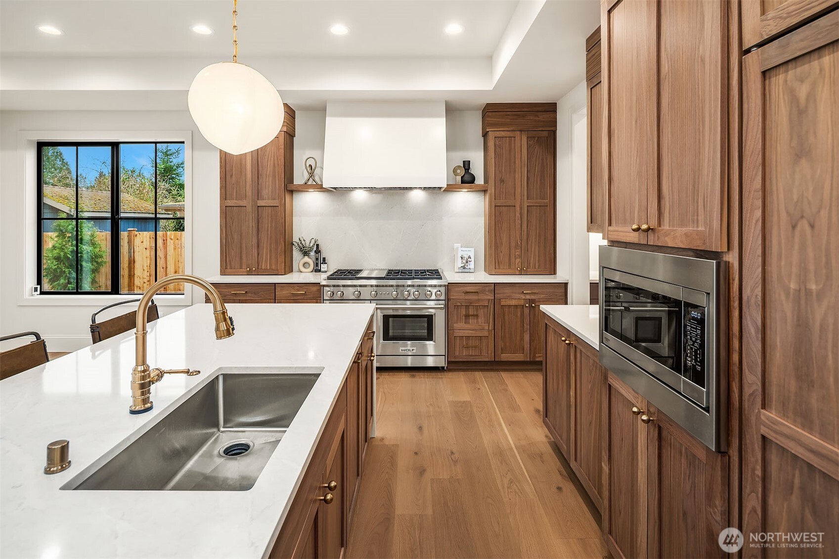 1212 169th Place NE, Bellevue, WA 98008