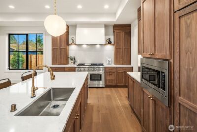 1212 169th Place NE, Bellevue, WA 98008 - Photo 10