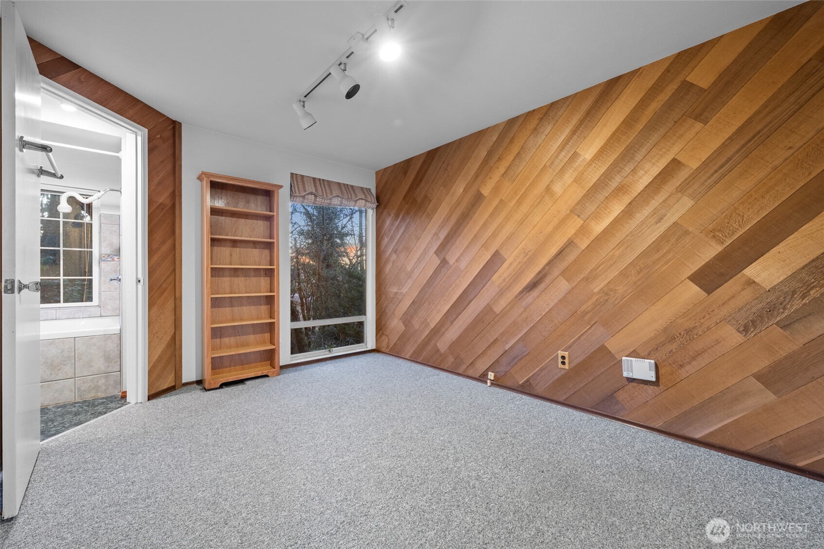 11259 126th Avenue NE, Kirkland, WA 98033