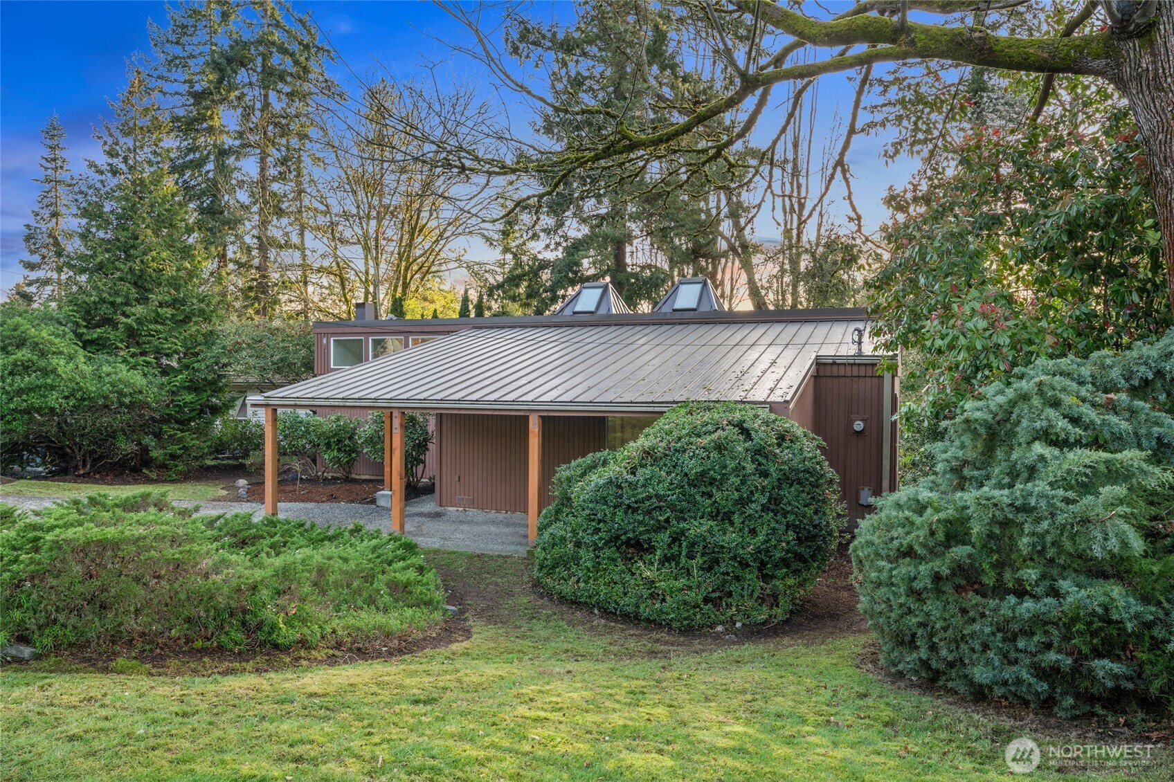 11259 126th Avenue NE, Kirkland, WA 98033