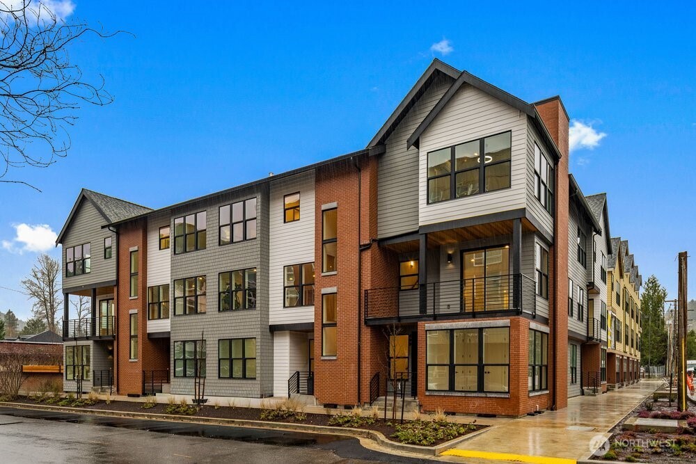 976 7th Ave NW (Homesite #6) , Issaquah, WA 98027