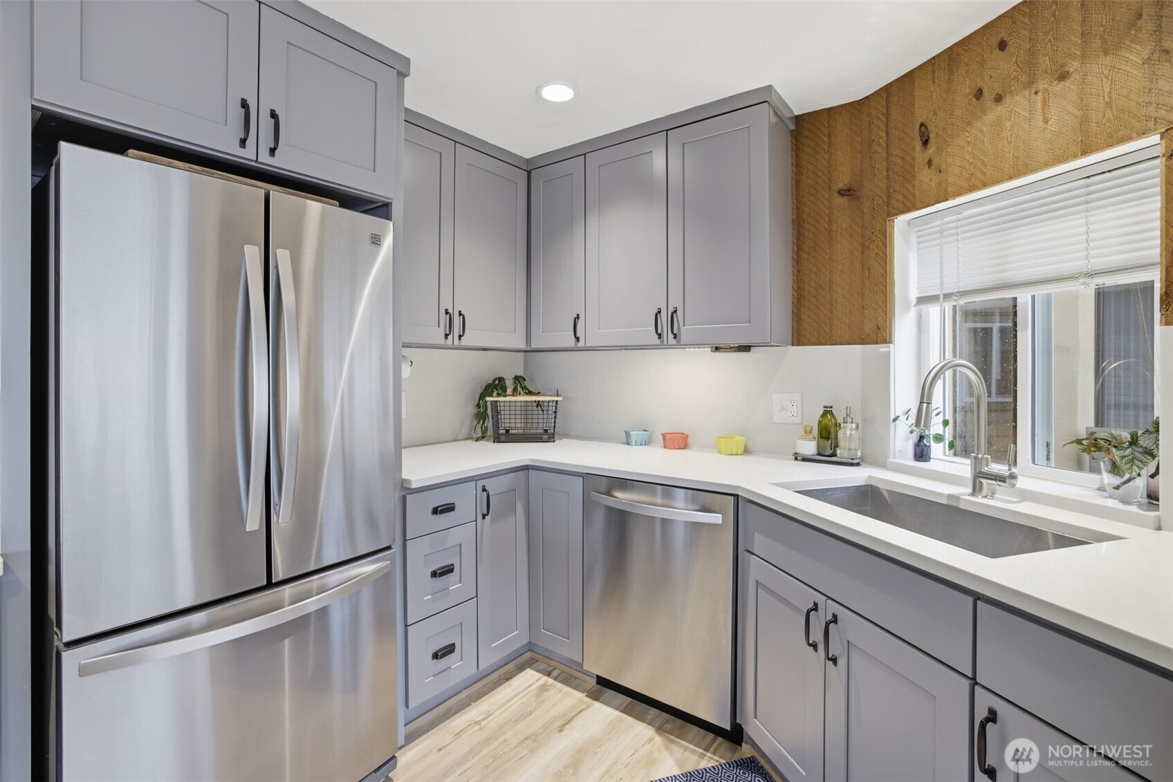 5642 California Avenue SW #3, Seattle, WA 98136