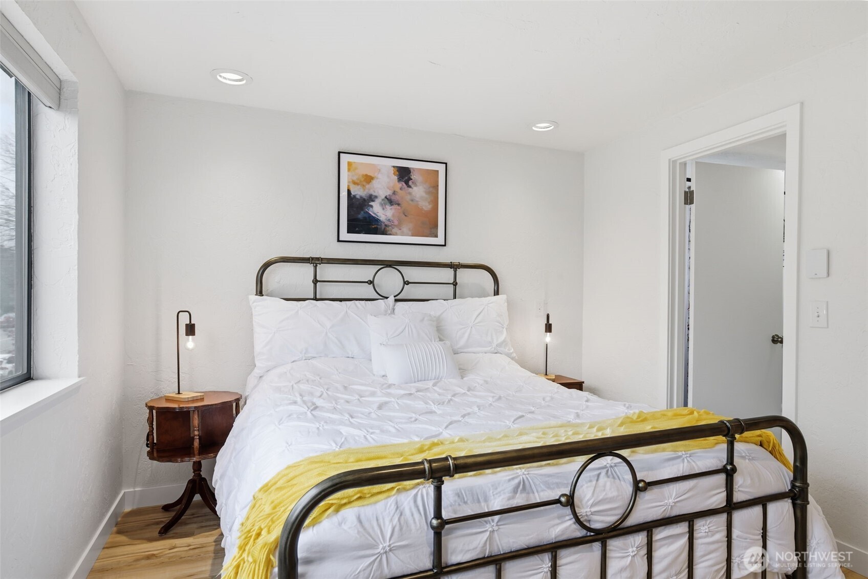 5642 California Avenue SW #3, Seattle, WA 98136