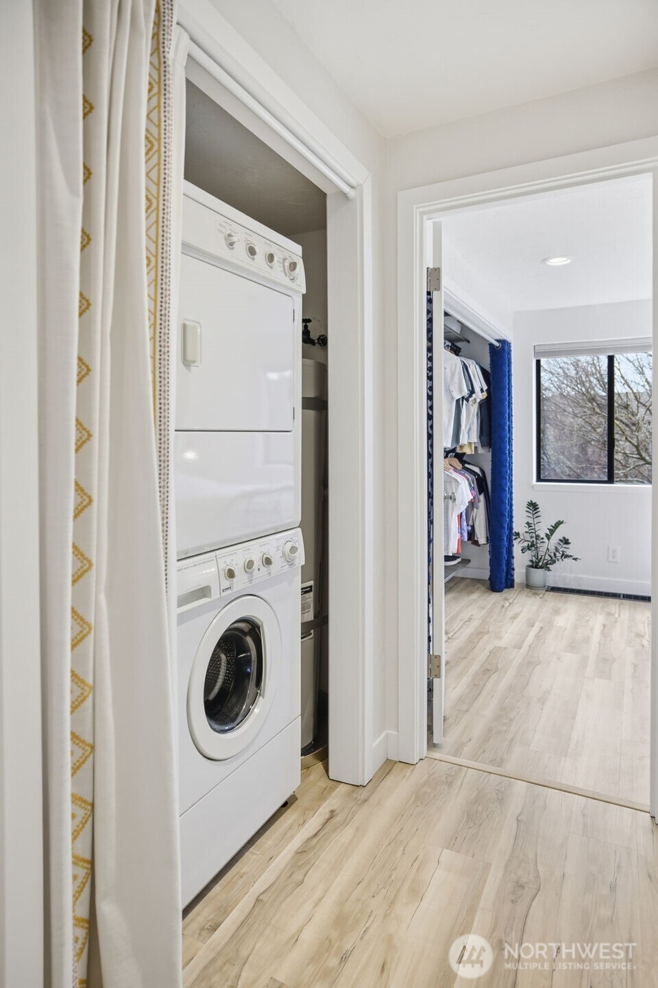 5642 California Avenue SW #3, Seattle, WA 98136