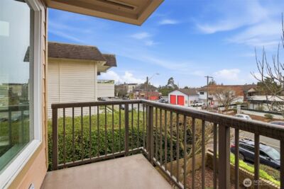 5642 California Avenue SW #3, Seattle, WA 98136 - Photo 24