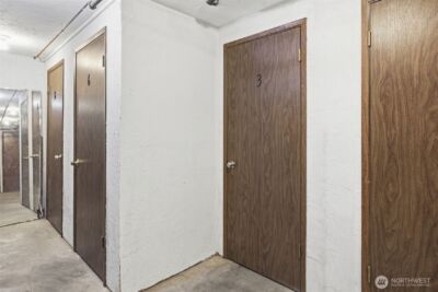 5642 California Avenue SW #3, Seattle, WA 98136 - Photo 27