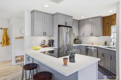 5642 California Avenue SW #3, Seattle, WA 98136 - Photo 9