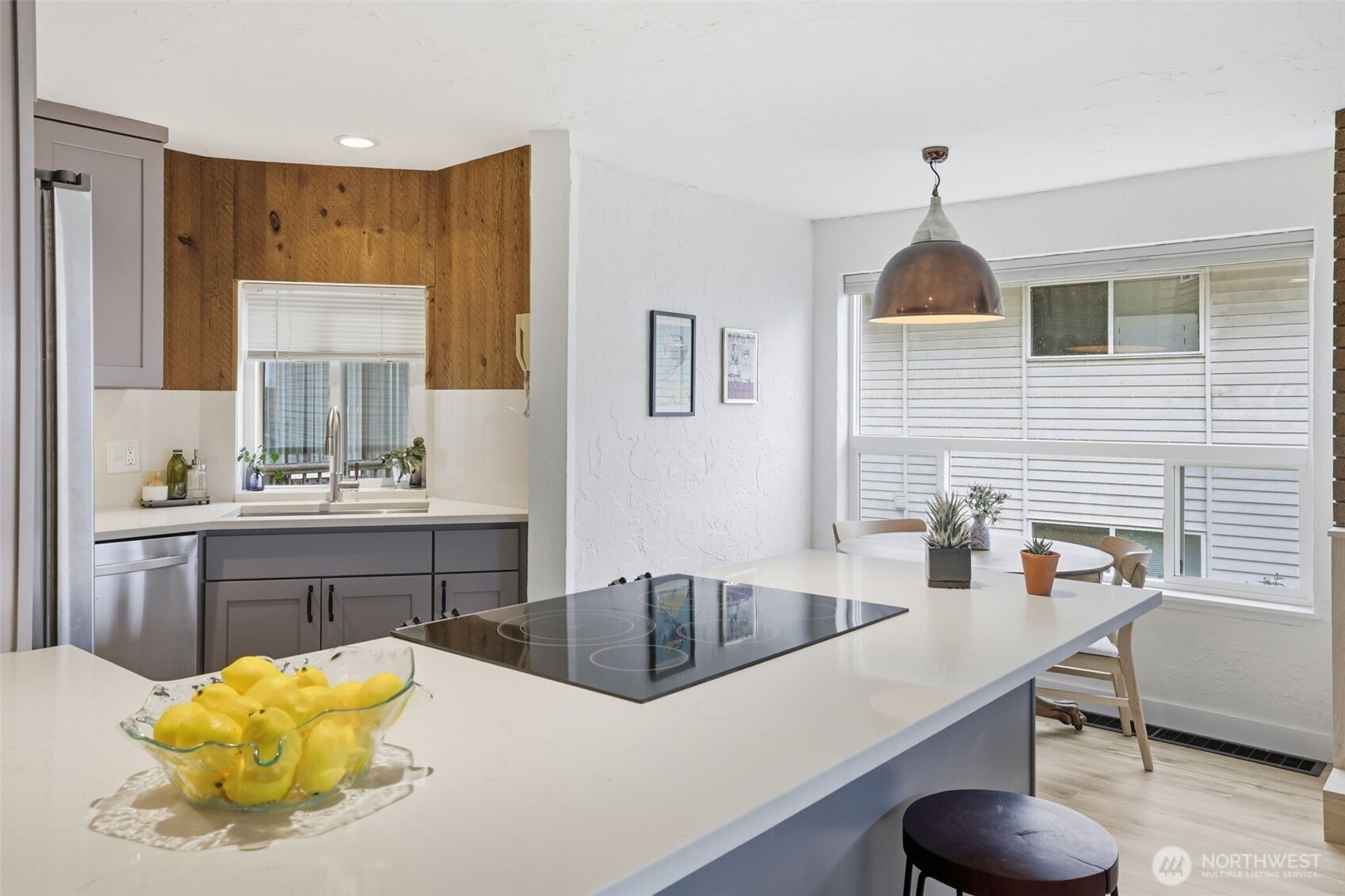 5642 California Avenue SW #3, Seattle, WA 98136