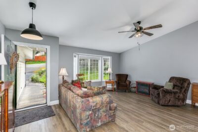 8618 74th Drive NE, Marysville, WA 98270 - Photo 12