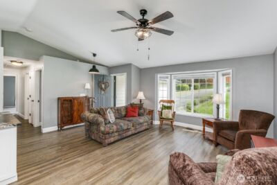 8618 74th Drive NE, Marysville, WA 98270 - Photo 10