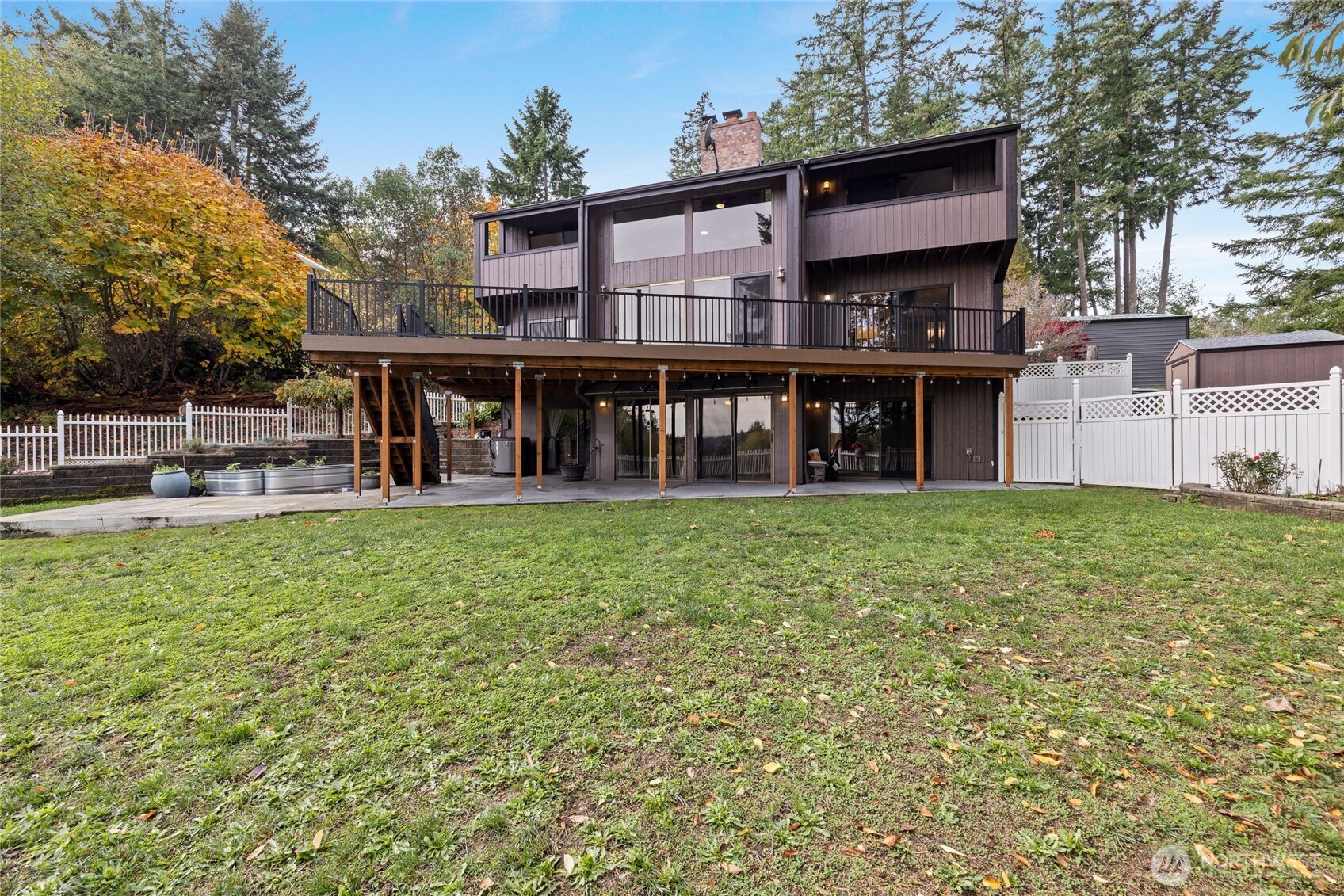 1048 12th Avenue , Fox Island, WA 98333