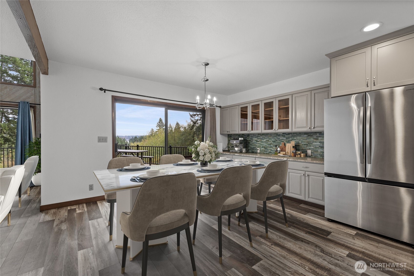 1048 12th Avenue , Fox Island, WA 98333