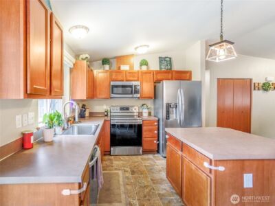 21710 147th Street E, Bonney Lake, WA 98391 - Photo 5