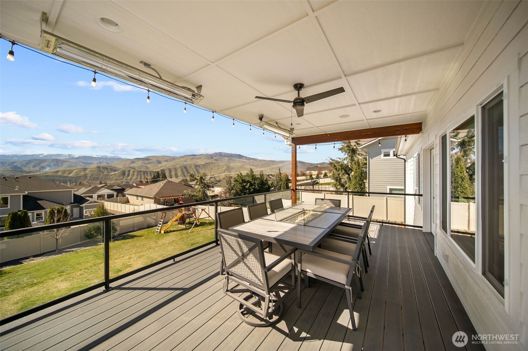 885 Autumn Crest Drive , Wenatchee, WA 98801