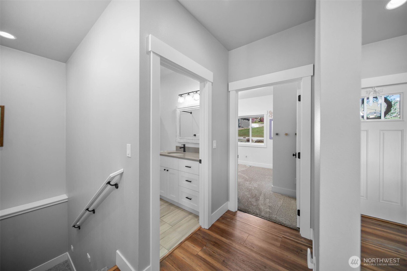 885 Autumn Crest Drive , Wenatchee, WA 98801