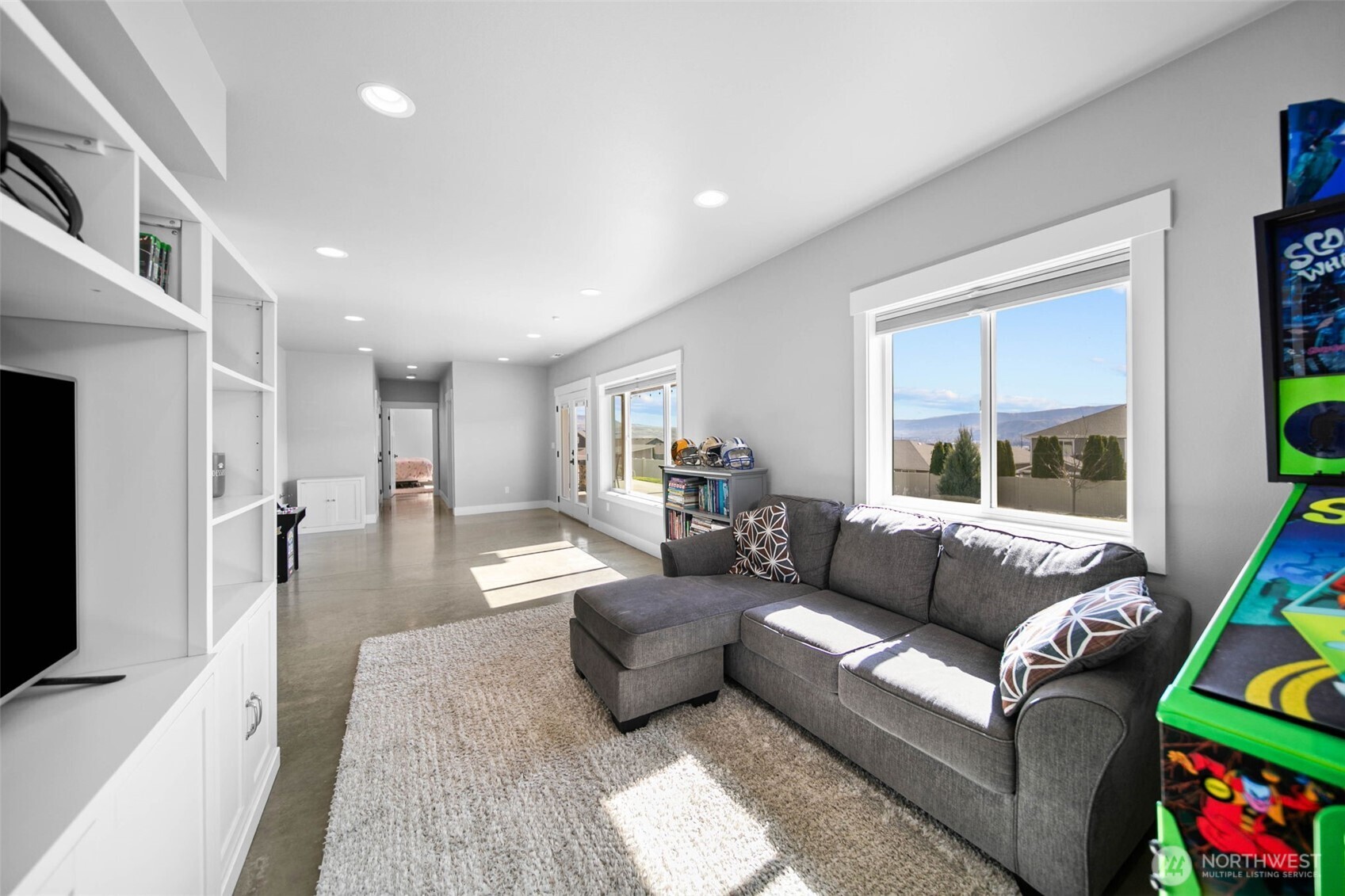 885 Autumn Crest Drive , Wenatchee, WA 98801