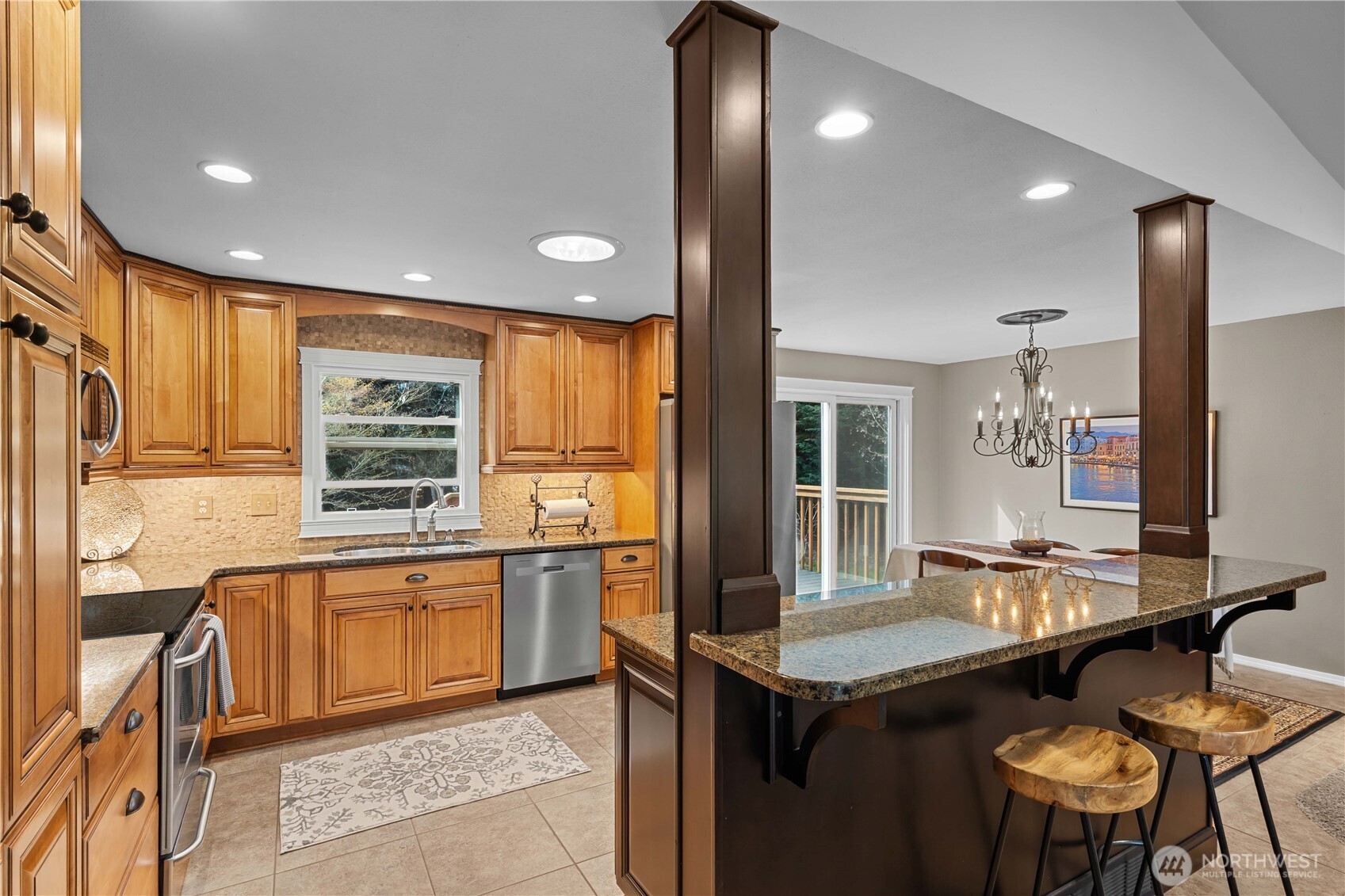 18002 42nd Street Ct E, Lake Tapps, WA 98391