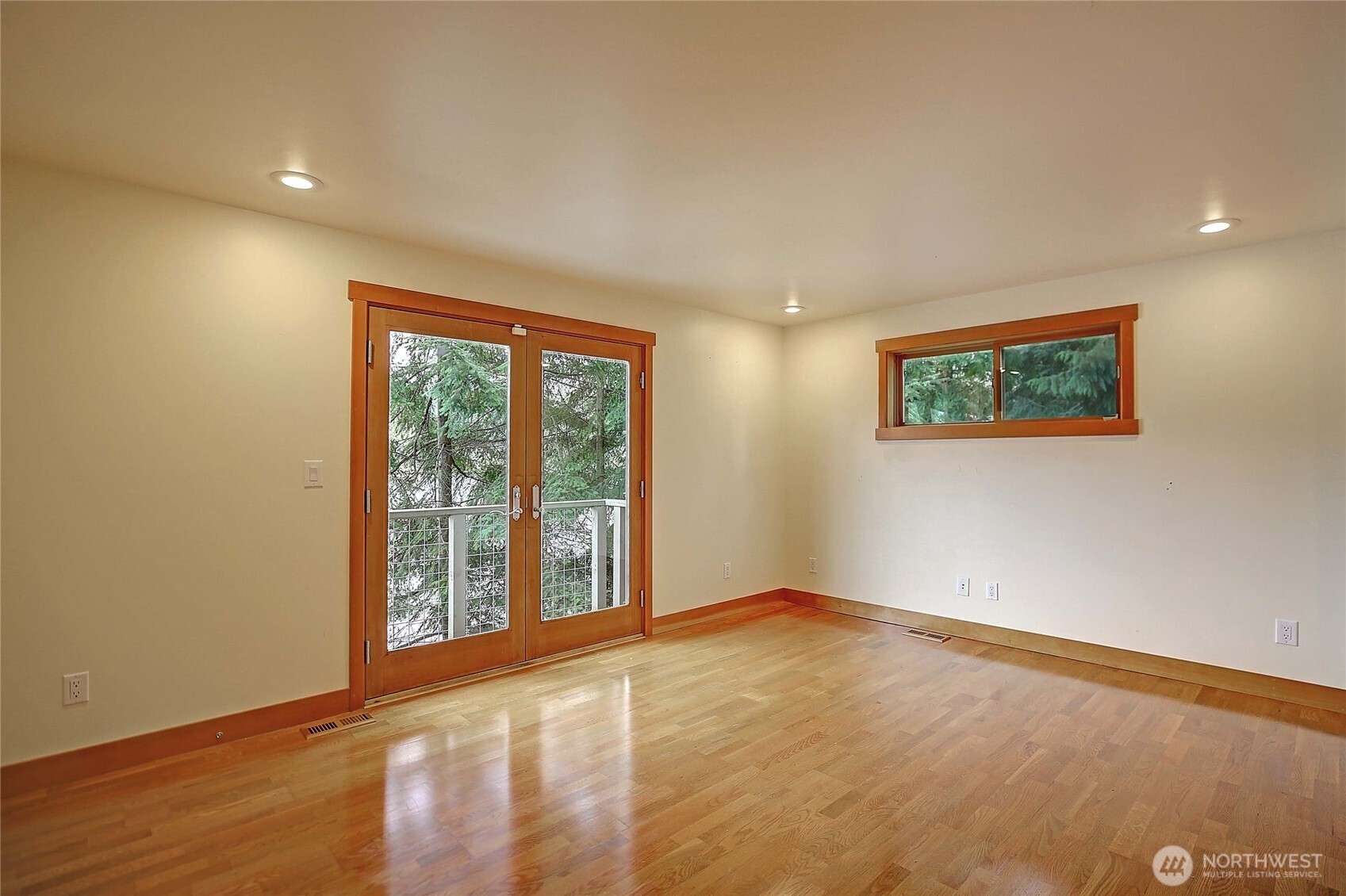 18727 Lakewood Road , Stanwood, WA 98292