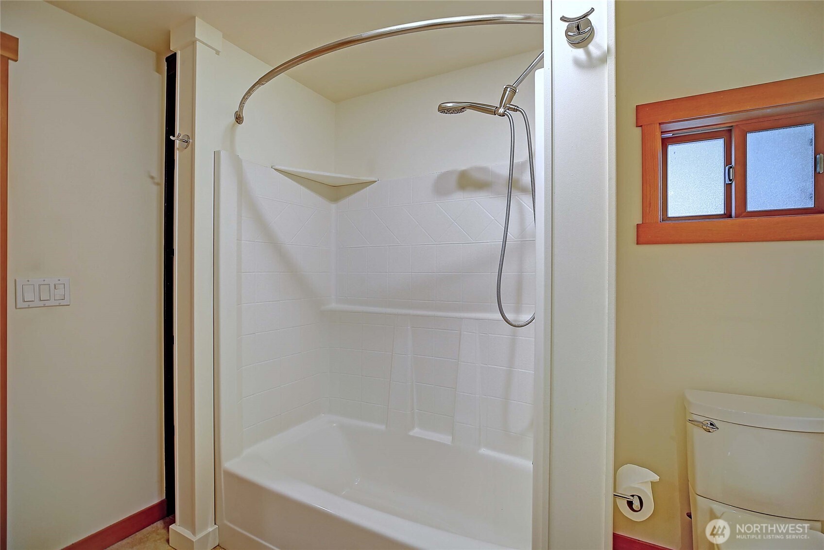 18727 Lakewood Road , Stanwood, WA 98292