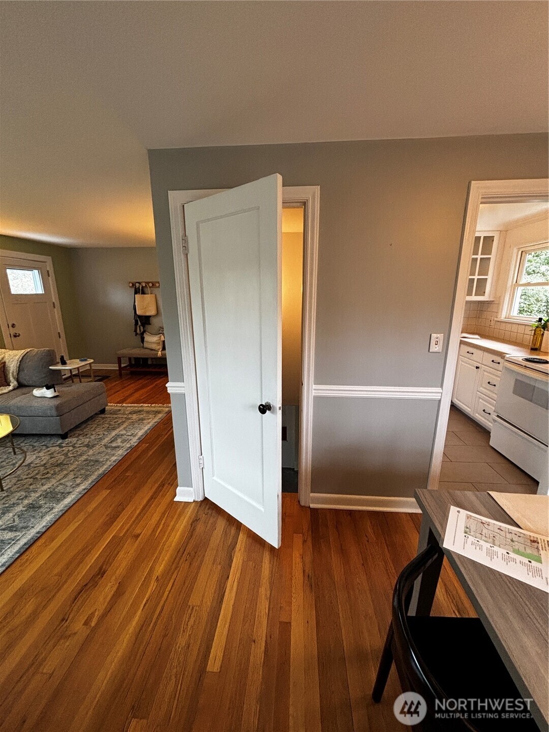 5956 37th Avenue SW, Seattle, WA 98126