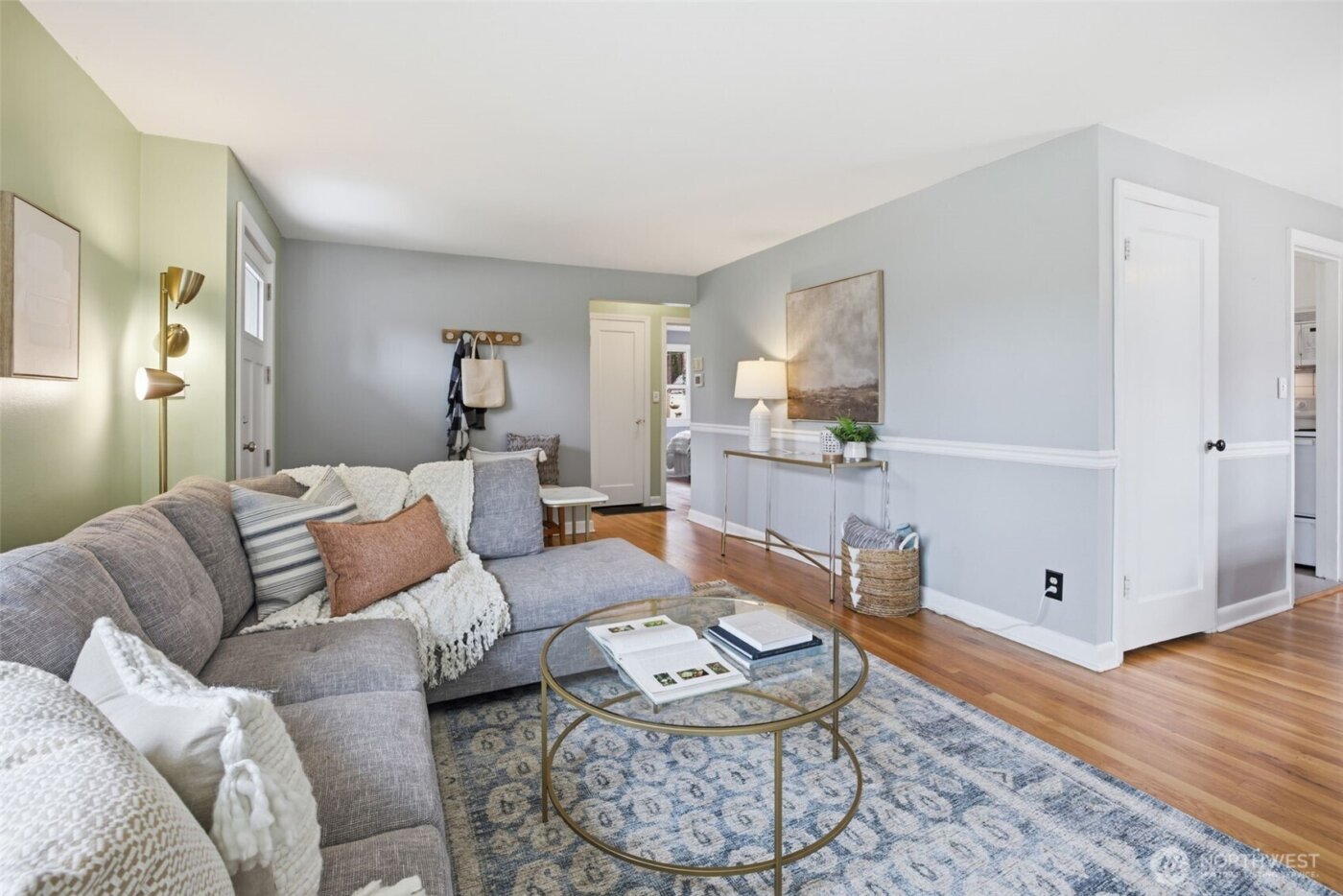 5956 37th Avenue SW, Seattle, WA 98126