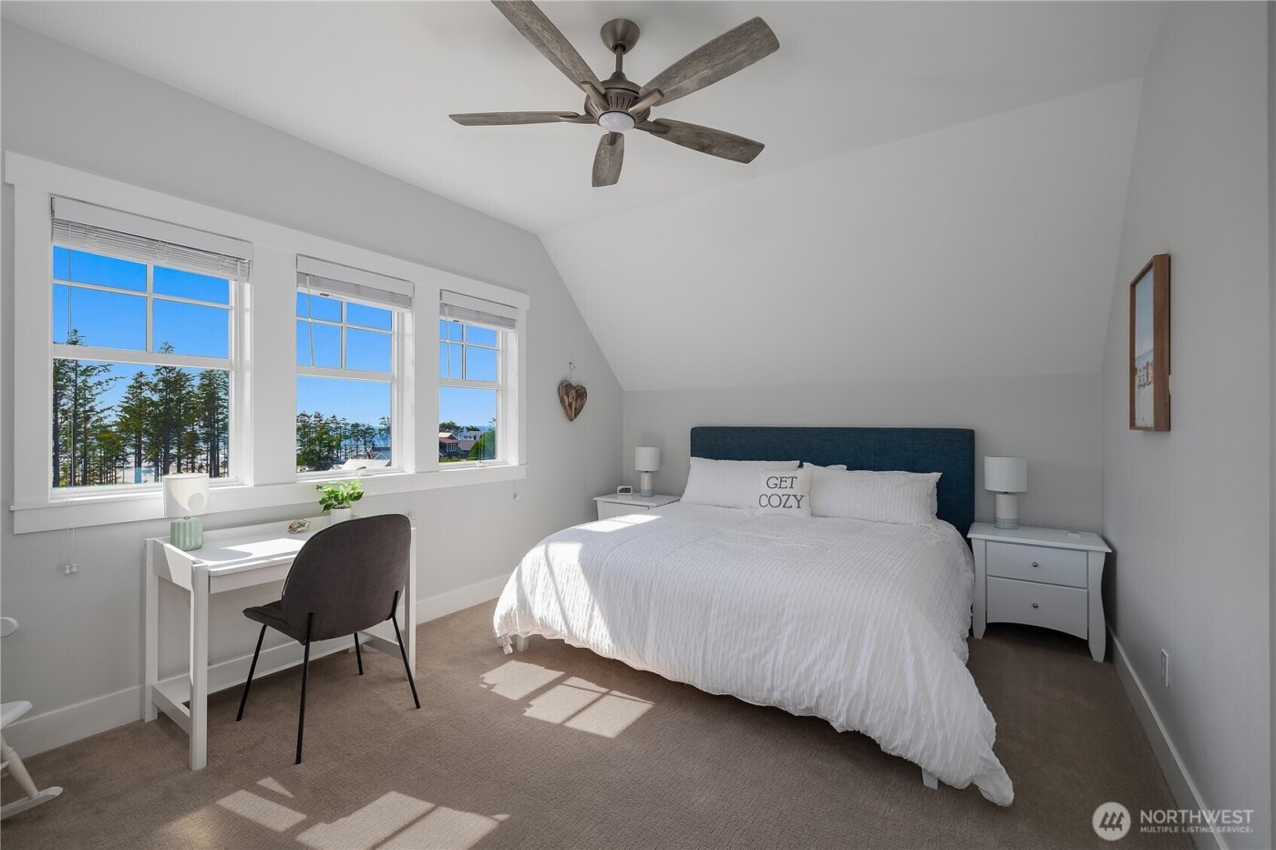 18 Hidden Cove Loop , Pacific Beach, WA 98571